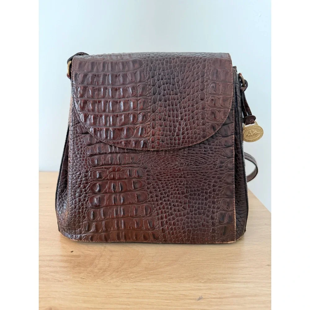 Brahmin Brown Croc Embossed Leather Shoulder Crossbody Front Flap Bag Vintage